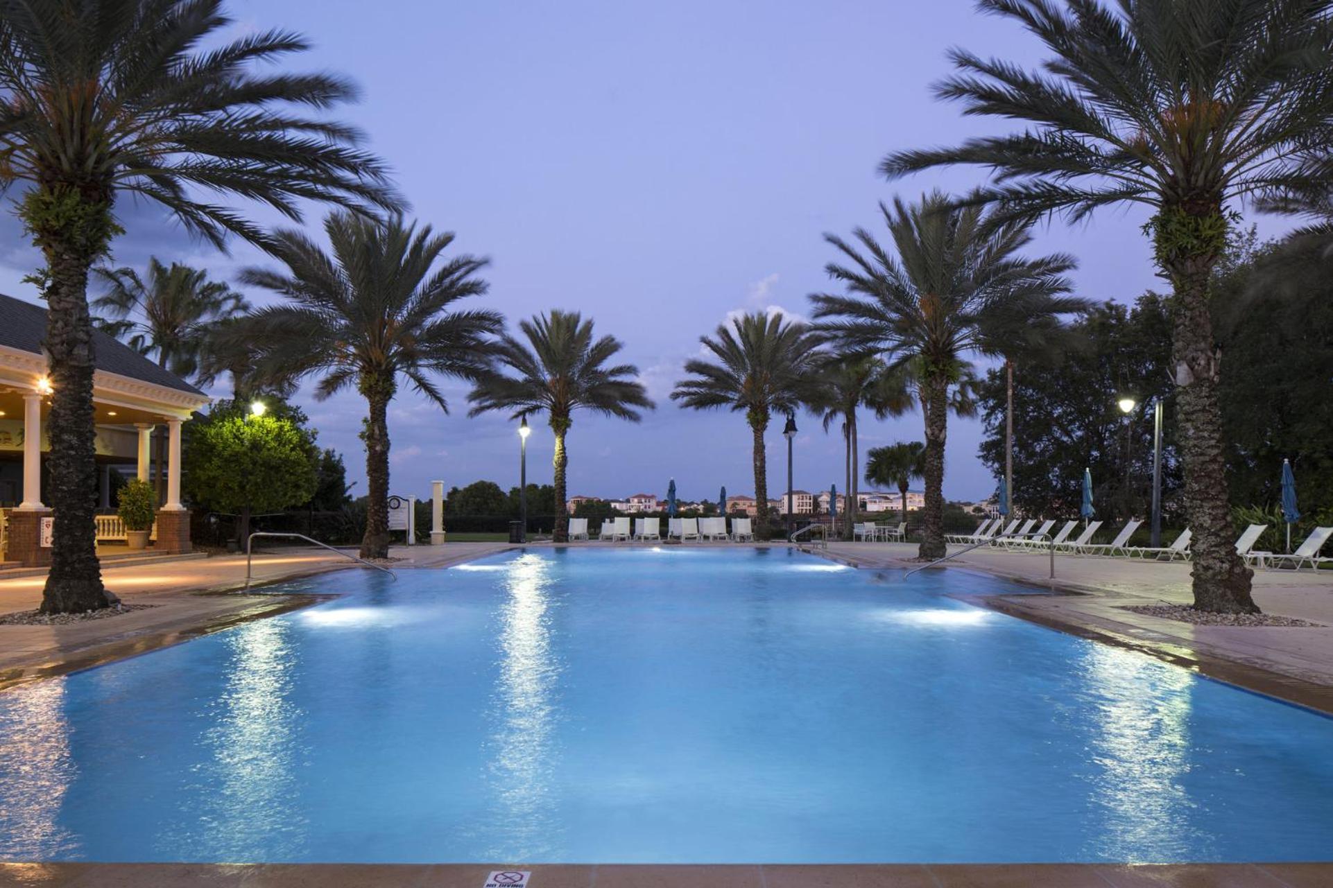 Villa Perfect 5 Bedroom On Reunion And Orlando 5145 *